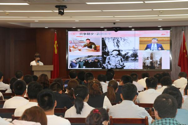 泓源公司黨委舉辦“培育泓源精神，勇?lián)鷩笫姑敝黝}演講比賽(圖4)